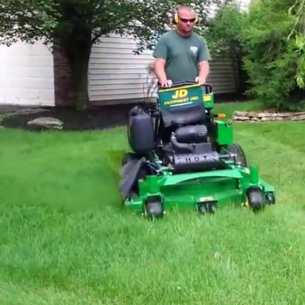 Lawn Mowing Isn't as Easy as It Sounds! 3 Ways You May Be Doing It Wrong